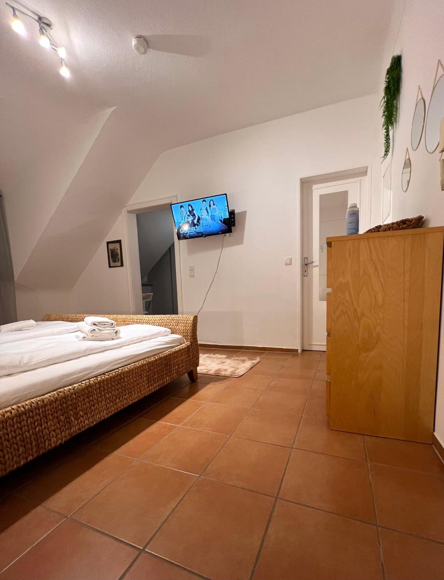 Stadtoase Wohnung Nahe Hauptbahnhof Koblenz  Luaran gambar